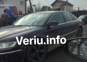Aksident në Vushtrri, përplasen dy vetura