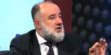 Imami nga Prishtina: Kryeni marrëdhënie me gratë tuaja se fitoni shumë sevape