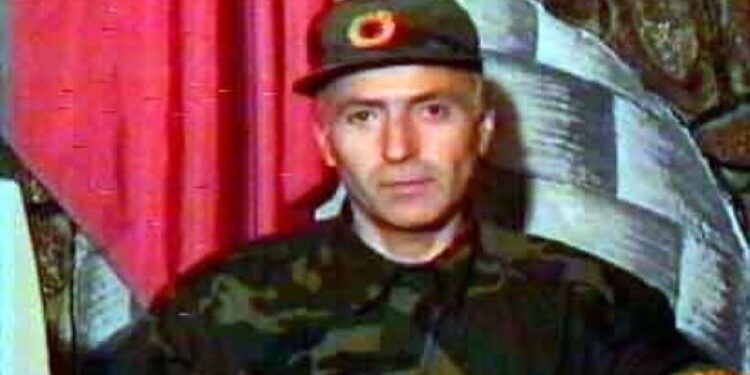 Çfarë kishte thënë Jakup Krasniqi për armët në odë para Adem Jasharit, Hashim Thaçit e Kadri Veselit