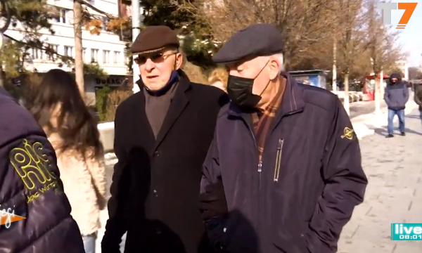 “Ky është mjerim, turp, është lojë”, pensionistët të pakënaqur me rritjen