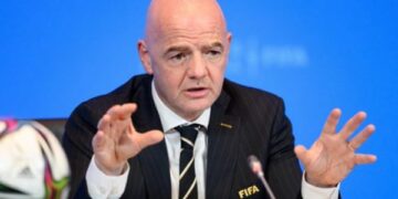 Presidenti i FIFA-s: Kupa e Botës çdo dy vjet i shpëton afrikanët nga mbytja në det