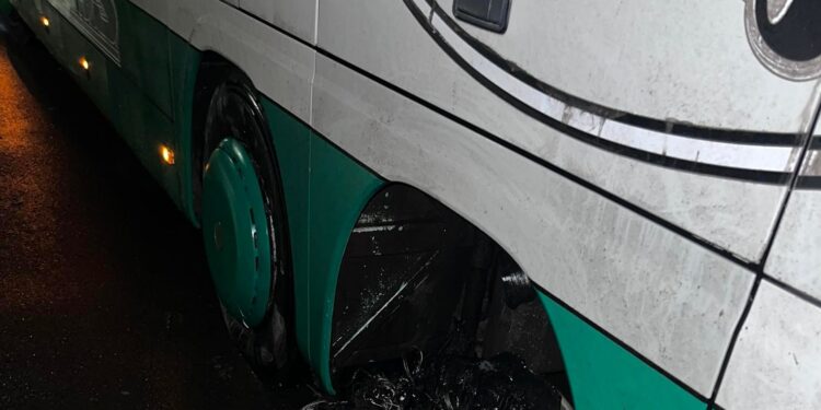 Mërgimtarët që u nisën për në Stuttgard mbesin në rrugë, ja çfarë i ndodhi autobusit