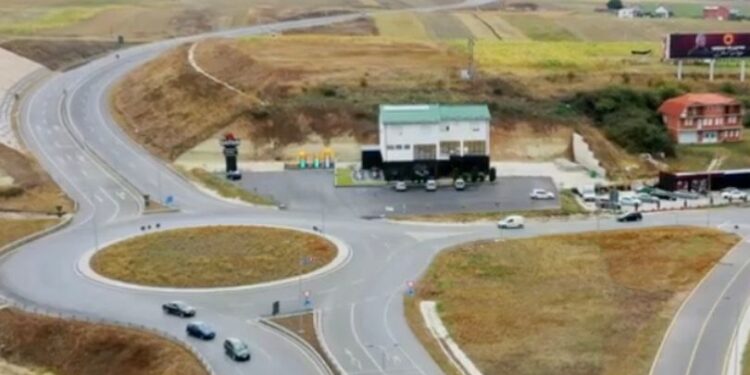 5 fshatra të Vushtrrisë e Mitrovicës kërkojnë kyqje më të afërt në magjistralen Prishtinë-Mitrovicë