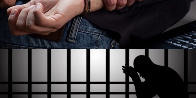 Policia arreston 23 vjeçarin në Vushtrri, dërgohet drejt në burg