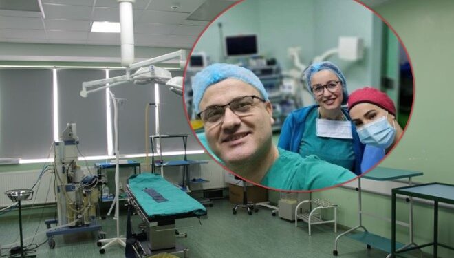 Haxhi Avdyli bën selfie në sallën e operacionit, pacienti në anestezion