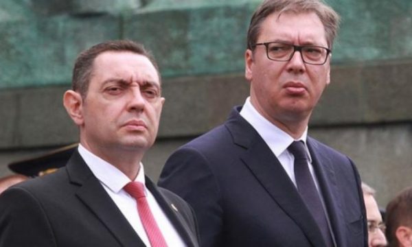 Vulin: Kur Kurti i futi forcat speciale në veri, xhandarmaëria ishte gati për ndërhyrje nëse Vuçiq do të jepte urdhër