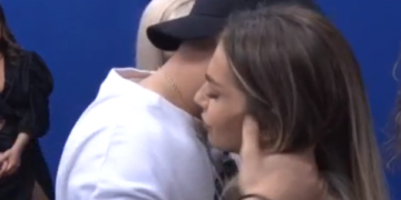 Momenti kur Donaldi dhe Beatrix nuk largoheshin nga njëri-tjetri pas eliminimit të këngëtares