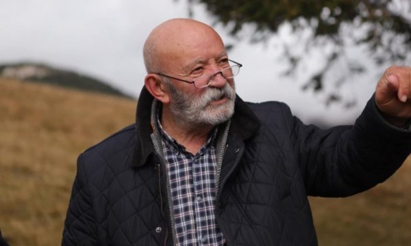 Shpulla e Molliqajt ndaj policit, Çun Lajci nuk e lë pa e komentuar