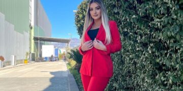 Me duart në timon Alvisa vë në pah të pasmet e mëdha