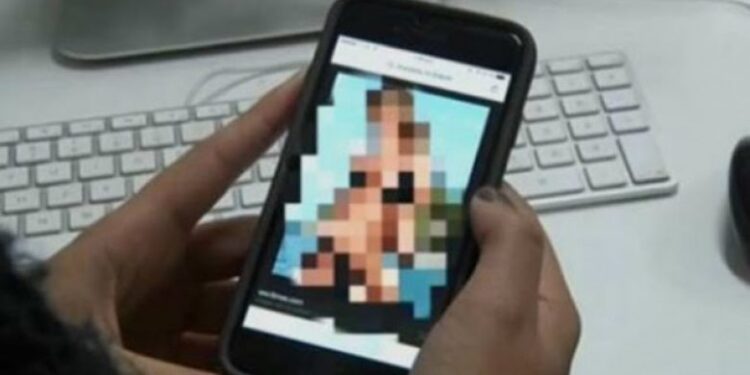 ‘Ka tentuar të vetëvritet 4-5 herë’ – Burri nga Istogu thotë se dy veta po ia shantazhojnë gruan me foto intime