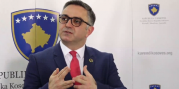 Paralajmërimi i Tahirit pasi lëshoi mbledhjen e kryesisë: Do të jetë një javë e ngjeshur