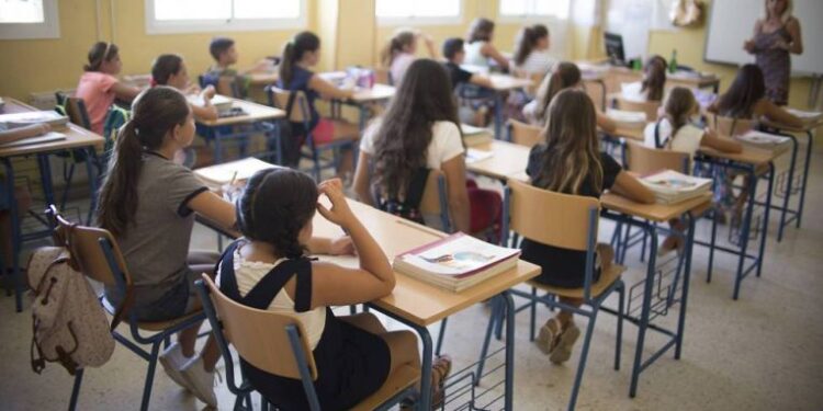 Shqetësuese: 76% e nxënësve në Kosovë nuk dinë të lexojnë