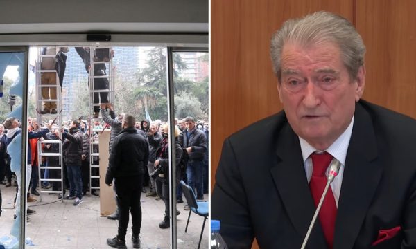 Berisha: Sot hapëm dyert e blinduara të dyshes Basha-Rama, por na pengoi gazi