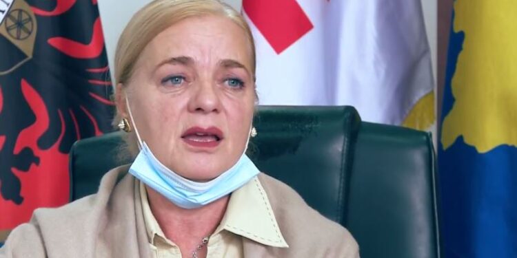 Gaxherri: Jam politikanja e vetme, djali i së cilës është dashur të shkojë azil politik