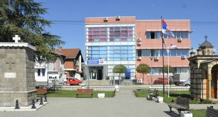 “Votojmë vetëm në Kosovë”, flasin banorët serbë të Graçanicës për referendumin
