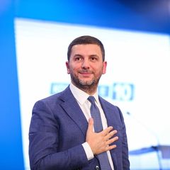 Pse hoqi dorë nga muzika, përgjigjet Memli Krasniqi