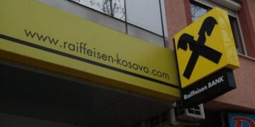 Nuk ngopet Raiffeisen Bank, ia shtron zullumin popullatës me rritje të çmimeve