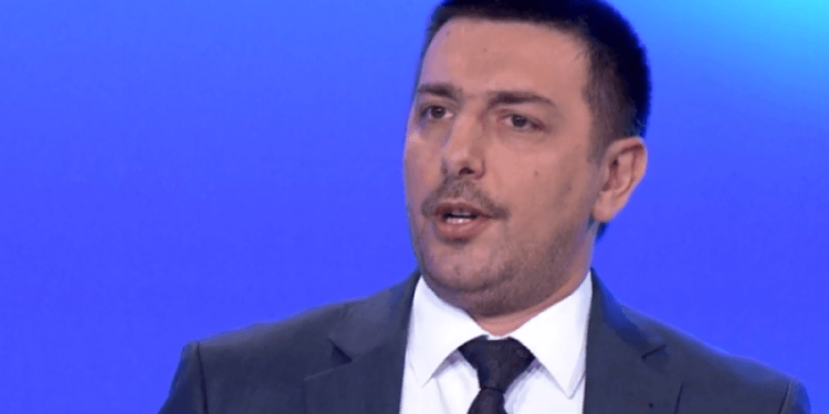 Kush tentoi ta vrasë Isa Mustafën sipas Valon Sylës?