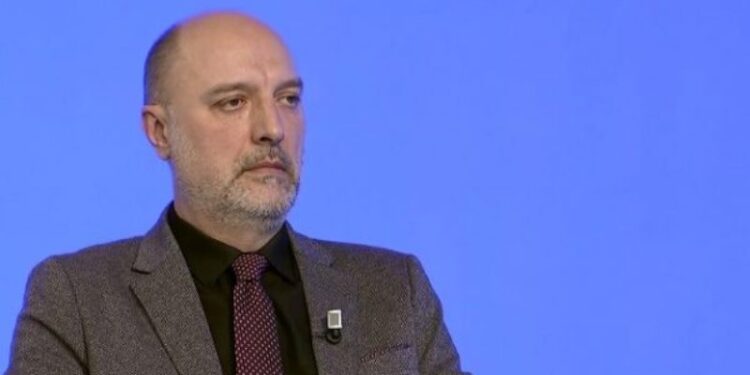 “Do të paguaj 236 euro më shumë” – Visar Ymerit i mbërrin fatura për janar, tregon llogaritë se sa pritet të jeta fatura e ardhshme