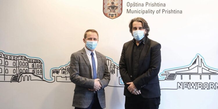 Kryetari i Vushtrrisë takohet me kryetarin e Prishtinës, diskutojnë për përmirësimin e infrastrukturës në bjeshkët e Shalës së Bajgorës