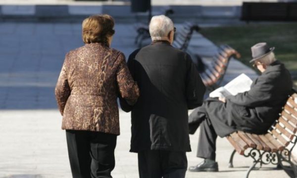 Deshën ta birësojnë nipin nga Kosova, Zvicra ua refuzon kërkesën gjyshërve kosovarë