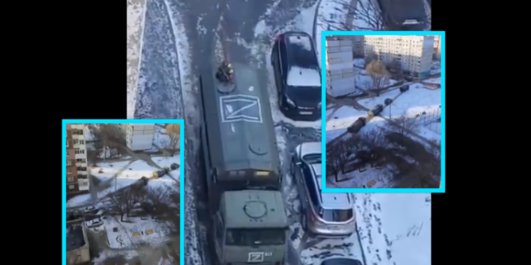 Pamje nga momenti kur forcat ruse hynë në qytetin e dytë më të madh ukrainas