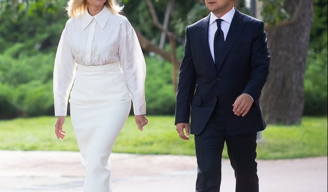 Të gjithë sytë te presidenti Volodymyr Zelensky, por ja kush është Zonja e Parë e Ukrainës (FOTO)