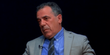 Halil Matoshi: Albin Kurti nga opozita godiste kundërshtarët ndërsa nga pushteti, gazetarët!