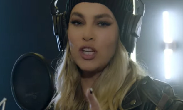 Mediumi serb shkruan për këngën “Komandant” të Leonora Jakupit