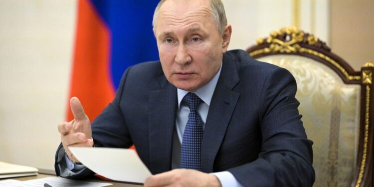 Putin: Krimeja duhet të njihet e pavarur sikur Kosova