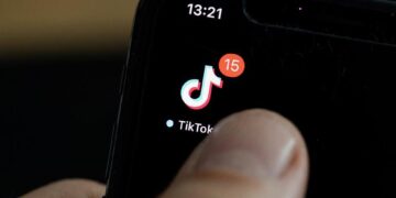 Njoftim i rëndësishëm për përdoruesit e Tik Tok