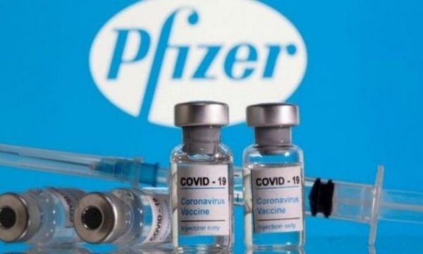 Të martën mbi 500 mijë vaksina Pfizer arrijnë në Kosovë, donacion nga SHBA’të