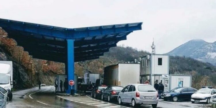 Zyrtarit serb i ndalohet hyrja në Kosovë
