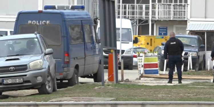 Prokuroria lëshon njoftim për aksionin “Brezovica”, bastistet objekti i strukturave paralele në Shtërpcë