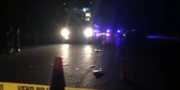 Aksident mes dy kamionëve dhe një furgoni, lëndohen 4 persona