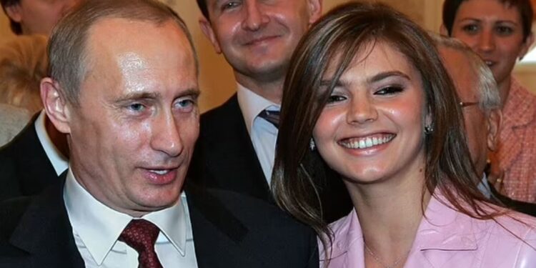Më fund zbulohet: E dashura e Putinit bashkë me katër fëmijët e tyre fshihen në këtë shtet evropian