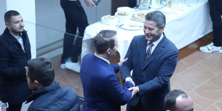 Kryetari i Vushtrrisë merr pjesë në shënimin e 578 vjetorit të Besëlidhjes së Lezhës
