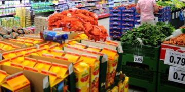 Inspektorati i Tregut në aksion, zbulon sërish mospërputhje të çmimeve në rafte dhe arkë