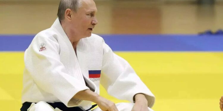 Putinit nuk i ndalen dënimet – ja çfarë i ndodhi sot