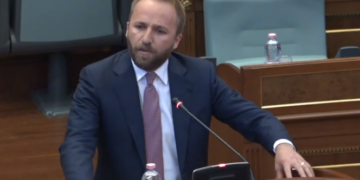 Tahiri: E turpshme që VV nuk votoi komisionin hetimor për krizën energjetike, PDK do të mbledh 40 nënshkrime për themelimin e tij