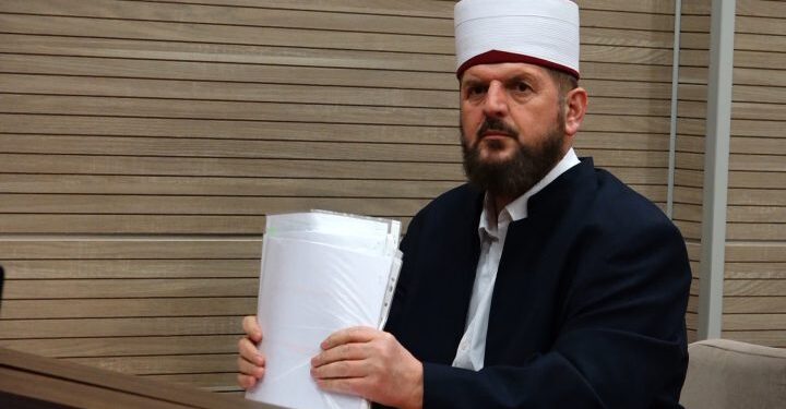 Shefqet Krasniqi e shpallë fitoren pasi dështoi miratimi i Kodit Civil