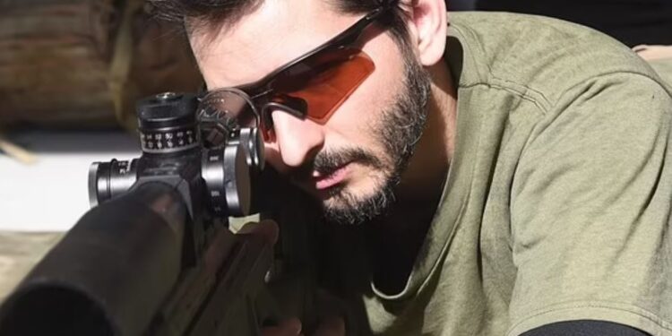 Bëhet i gjallë snajperisti më ‘vdekjeprurës’ në botë për të cilin u tha se u vra në Ukrainë