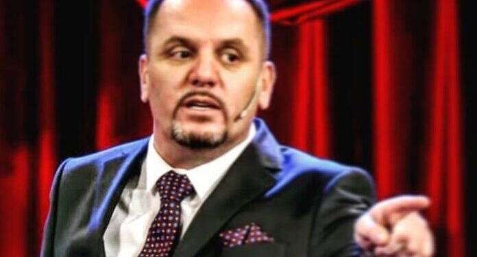 U bë i pasur nga “It’s my love”? Valon Maloku tregon sa merr para nga emisioni