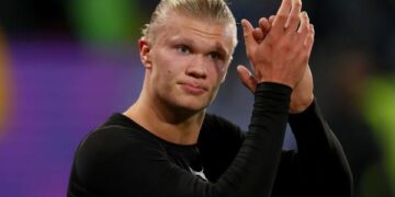 E ardhmja e Haalandit ende e paqartë, norvegjezi tani takohet me drejtorin sportiv të gjigantit evropian