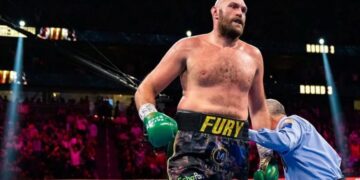 Tyson Fury tregon se a do të ndeshet ndaj Alexander Usyk