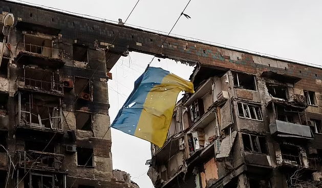 Britania thotë se mund të ndërhyjë e vetme në Ukrainë, nëse Rusia përdorë armë kimike