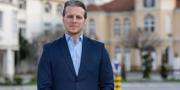 Shqiprim Arifi zgjedhet kryetari i ri i Preshevës