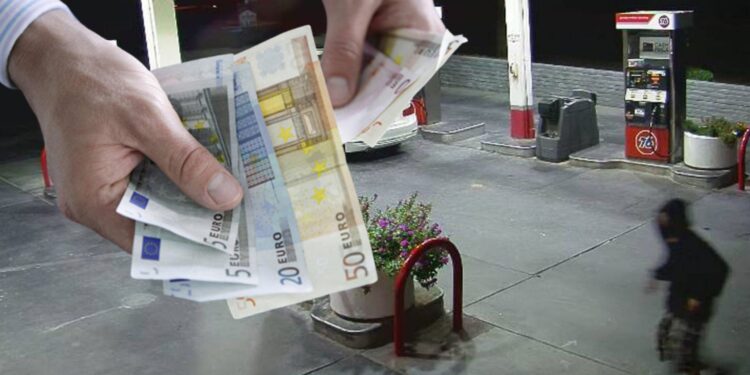 Pas kohës së syfyrit, hajni plaçkit me thikë në një pompë derivatesh në Vushtrri, kjo është shuma që vodhi