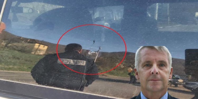 Ambasadori gjerman në Kosovë reagon për sulmet ndaj policisë në veri