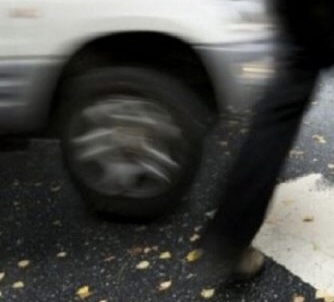 Shoferi godet me veturë mbesën e tij në Kaçanik